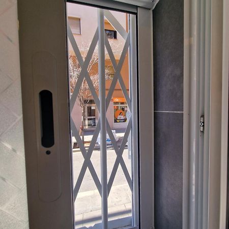 Barcelona, Apartamento De 1 Habitacion Διαμέρισμα Οσπιταλέτ ντε Λιοβρεγάτ Εξωτερικό φωτογραφία